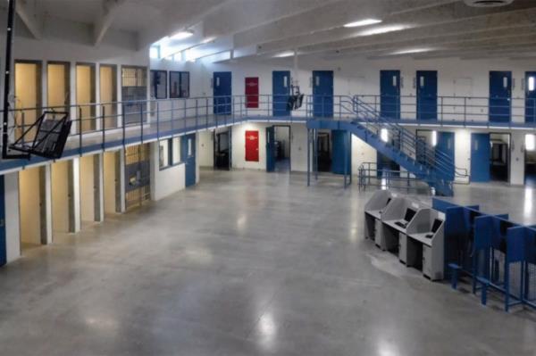 A standard housing unit with central common area at FCC Tucson: The male FCI housing units and the USP housing units, including the medical isolation and quarantine units, have similar layouts.