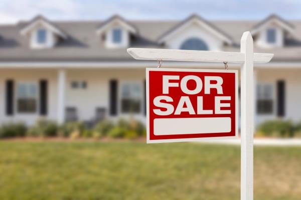 Vacancies hit 3.07% in Manhattan -- the highest figure since August 2021 -- though rentals spent less time on the market in September in a sign that competition may be cooling, but renters still have to act quick.