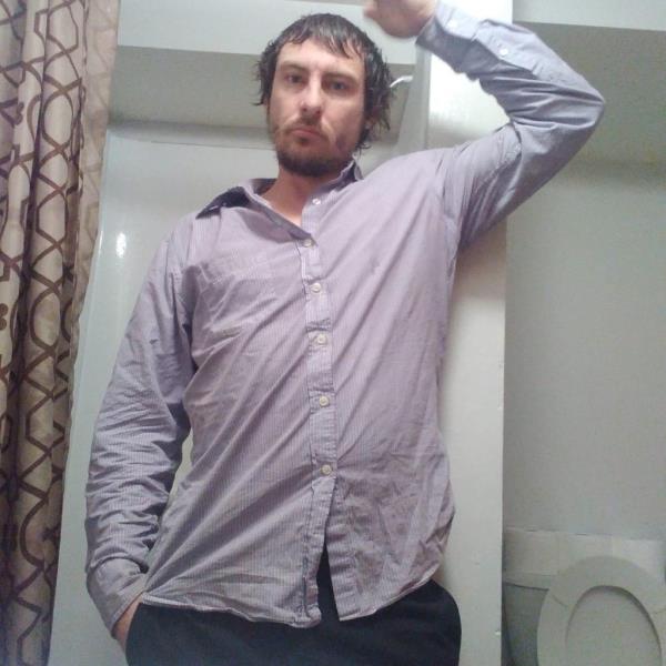  Brandon Lee Buschman was 35-year-old and had an active warrant out for his arrest.