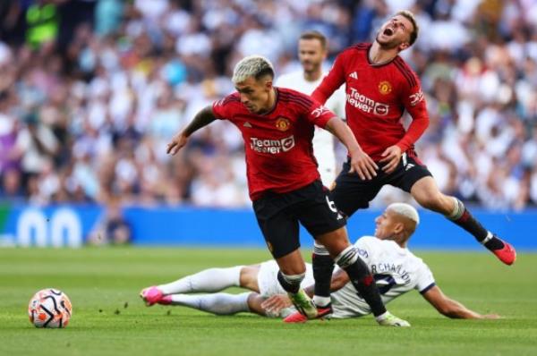 It did not go to plan for Lisandro Martinez or Mason Mount against Tottenham