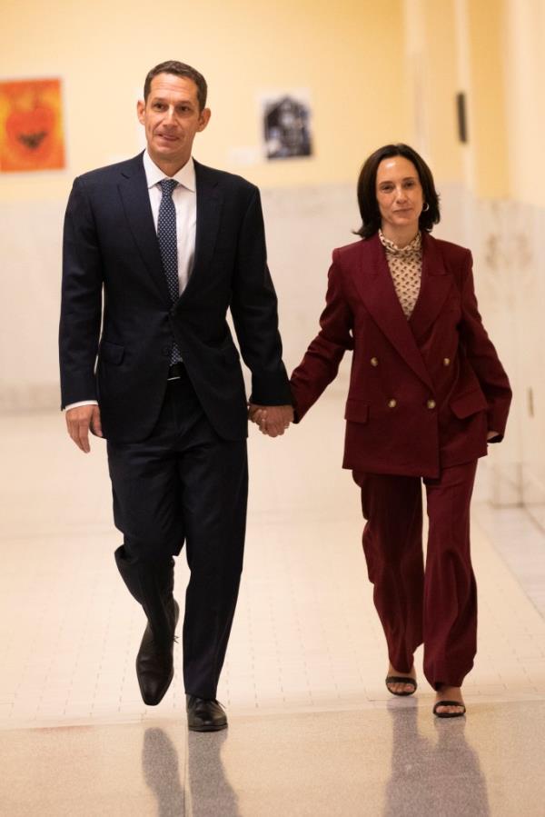 Lurie's wife, Becca Prowda, has more experience in politics than her husband does. She works as the Director of Protocol for California Gov. Gavin Newsom and held the same role at the Mayor's Office from 2004 to 2008.