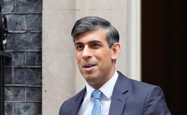 UK PM Rishi Sunak Pledges Immigration Visa Caps