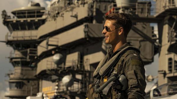 Glen Powell in Top Gun Maverick