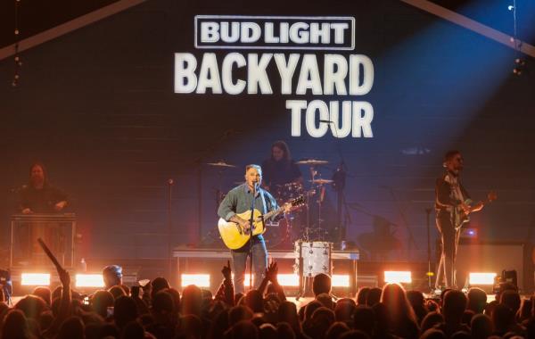 Zach Bryan performing in Las Vegas