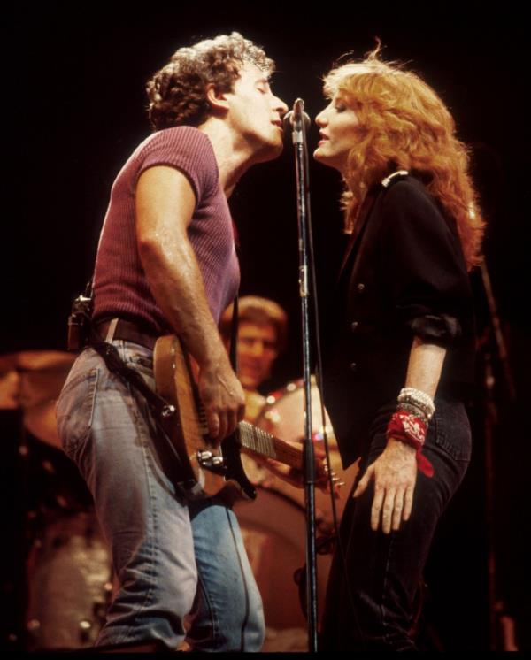Bruce Springsteen and Patti Scialfa 