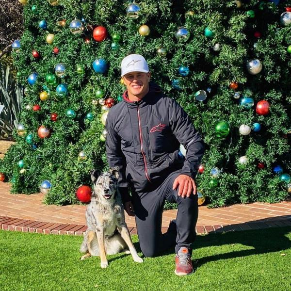 The former fitness guru, despite o<em></em>nly havin<em></em>g six acting credits, spent much of his time updating his fans on social media by posting a<em></em>bout his love for skiing, surfing, his family and his dogs.