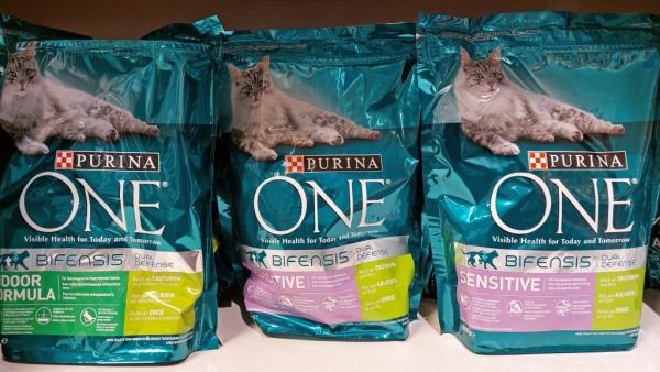 Pet owners are boycotting Purina's pet food -- specifically its Pro Plan offering -- after numerous people reported that the product line was causing illness or, in the worst cases, death.