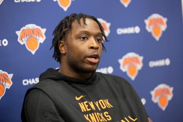 OG Anunoby, speaking to the media on Tuesday, said he is expecting to return to the Knicks' lineup before the playoffs.