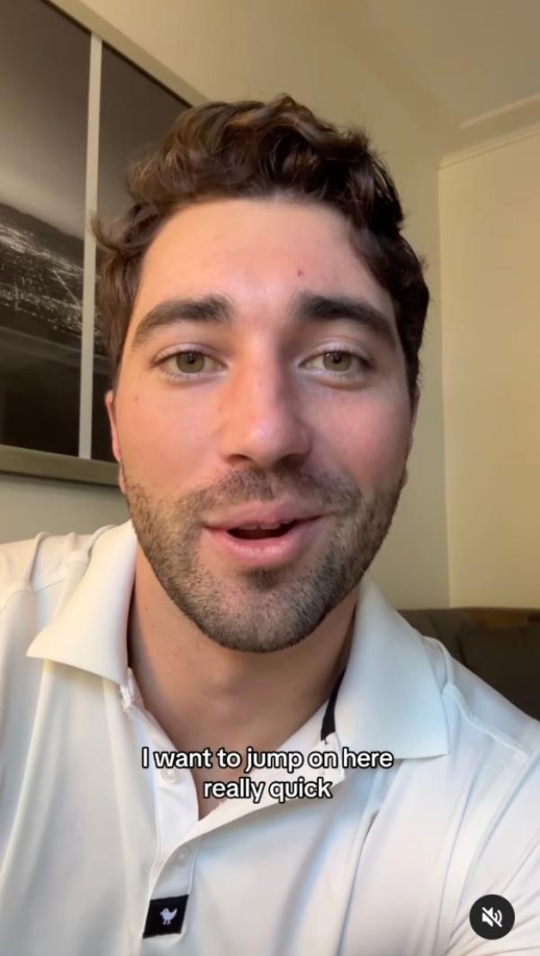 'Bachelor' star Joey Graziadei addresses his 'yellow eyes'