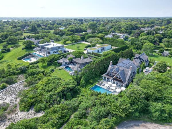 aerial shot of Hamptons mansions