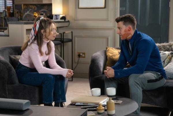 Daisy wants answers from Ryan in Coro<em></em>nation Street