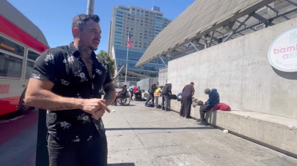 VIDEO GRABS</p>

<p>　　San Francisco Drugs/homelessness</p>

<p>　　Ricci Lee Wynne, a community activist who lives less than a mile from the San Francisco Centre, told The Post he was attacked by drug dealers when he tried to film their operation on the corner of Market and 8th streets.