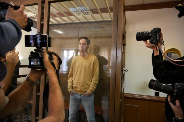 Evan Gershkovich -- who was freed in August -- found himself with a mountain of surprise IRS debt and credit hits he accrued while being held in a Russian prison.