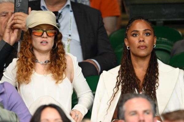 Jess Glynne and Alex Scott court side Wimbledon