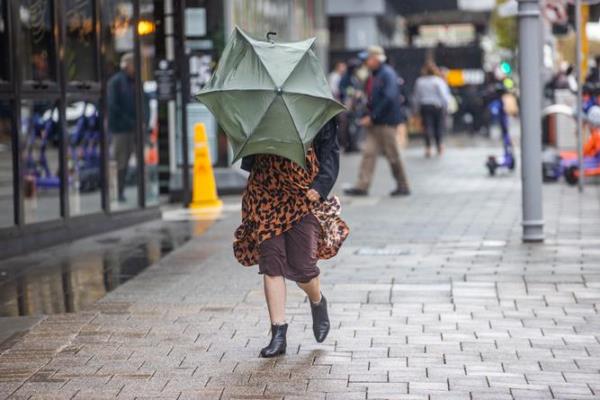 Wet and windy co<em></em>nditions took over Perth on Tuesday. Perth CBD endured blustery conditions. Storm / Wet Weather / Rain / Umbrellas. 