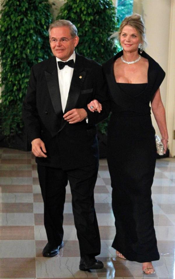 Sen. Robert Menendez and Gwendolyn Beck arrive for the State Dinner for Mexican President Felipe Calderon in 2010.