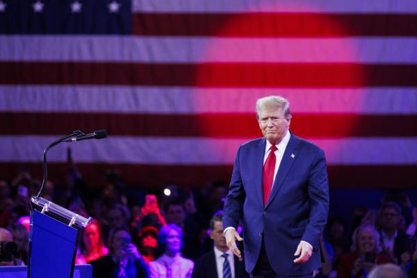 Do<em></em>nald Trump