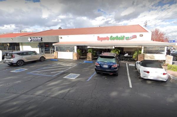 Che Garibaldi Inc., which operates the Taqueria Garibaldi Mexican restaurant in Sacramento, will be paying approximately $140,000 cash after an investigation by the U.S. Department of Labor.</p>

<p>　　