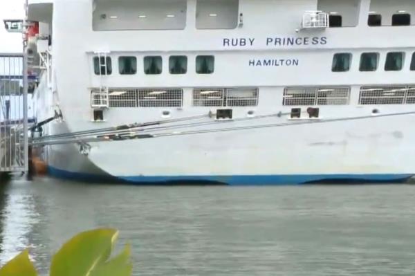 The Ruby Princess docked.