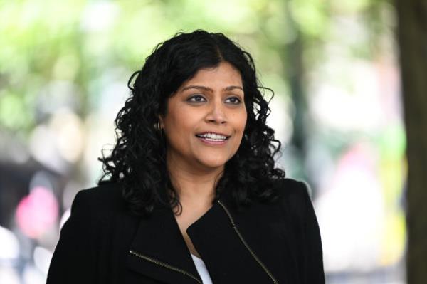 Victorian Greens leader Samantha Ratnam is to stand for the federal seat of Wills.