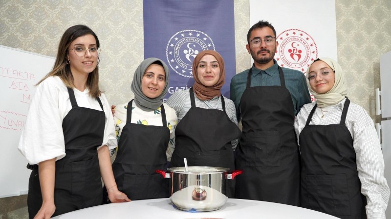 Gaziantep hosts gastro<em></em>nomy heritage workshop for youth