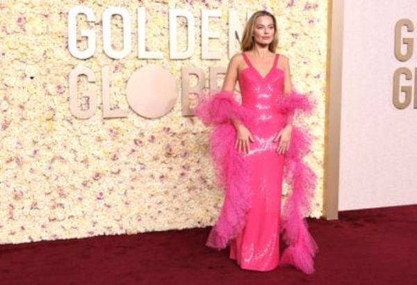 Margot Robbie attends the 81st Annual Golden Globe Awards at The Beverly Hilton on January 7, 2024 in Beverly Hills, California. 