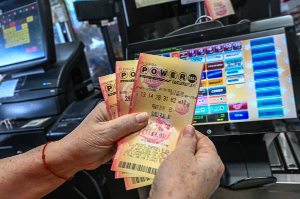 Powerball's drawing on Mo<em></em>nday marks the first time the jackpot was won on New Year's Day.
