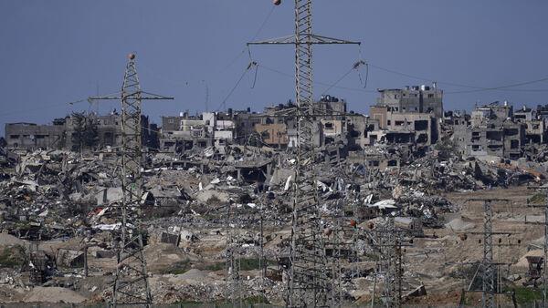 Hamas co<em></em>nsiders plan to pause fighting but says it wants permanent ceasefire