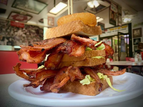 Rama Jama's BLT