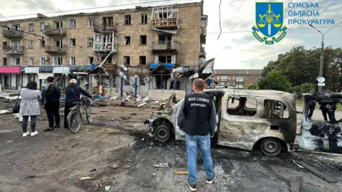Sumy prosecutor's office Russia attacked the northern Ukrainian town of Ko<em></em>notop on Thursday, wounding 14 people