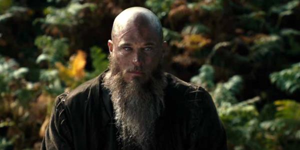 Ragnar Lothbrok (Travis Fimmel) looking ahead in Vikings