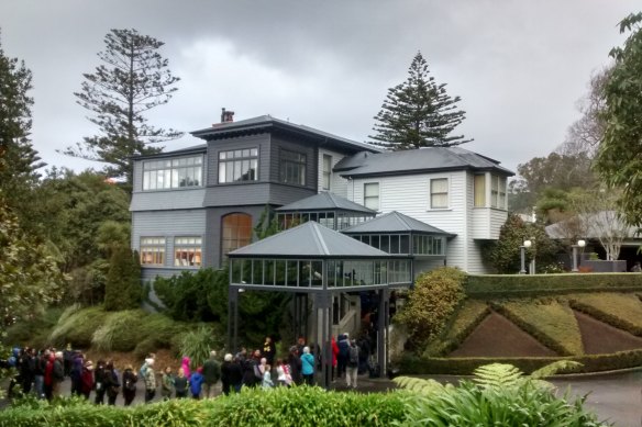 Premier House in the Wellington suburb of Thorndon is the official residence of New Zealand prime ministers. 
